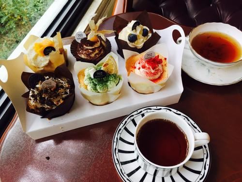 “银河忽如瓠子决” 《方位字》