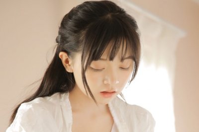 越秀峰 《打一成语》