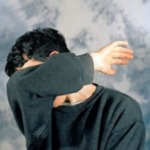 咳必清 《成语_卷帘格》
