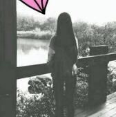 猜谜语题目:魏蜀相争《打一个经济名词》
