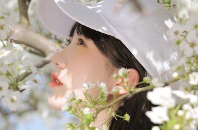 窥镜而自视_又弗如远甚 《打一成语》