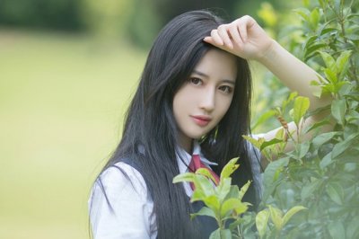 滑冰少女_真堪伴侣 《7字歌词》