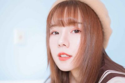 田里雨后长青草《猜一字谜》