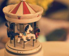 竖指称赞《猜一字谜》