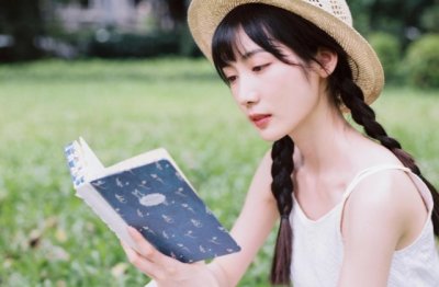 自古英雄多苦辛 《打一成语》