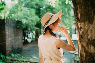 月下漫步十八盘 《十二字常言》