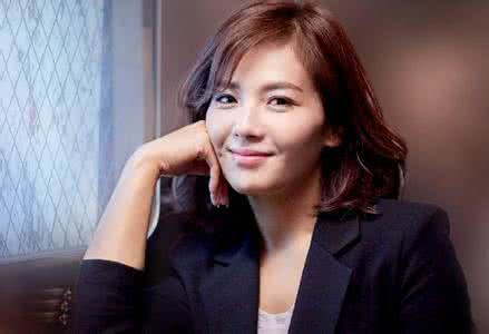 猜谜语题目:一口吃掉牛尾巴《打一个字》