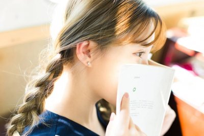 盂起只身打头阵 《打一成语》