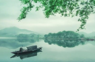 猜谜语题目:无可奈何花落去《打一个常用词》