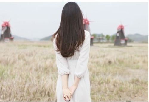一对好兄弟,绸子头上系,高兴就打闹,越打越亲密《打一个乐器》