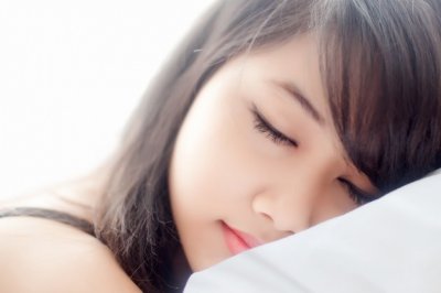 接二连三 《打一成语》