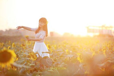 鹿力大仙施妖术 《打一成语》