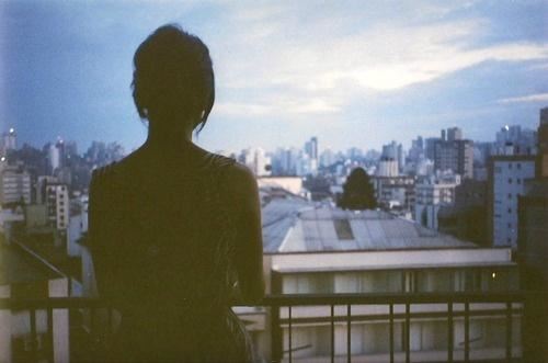 有了电话_不写家书　《猜成语》