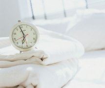 安定后少干一点　《猜红人》