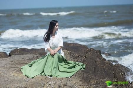 群山环抱仙山隐《猜一字谜》