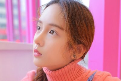 奔向前_抛开左右束缚；脱困境_改变一方水土 《电视剧》