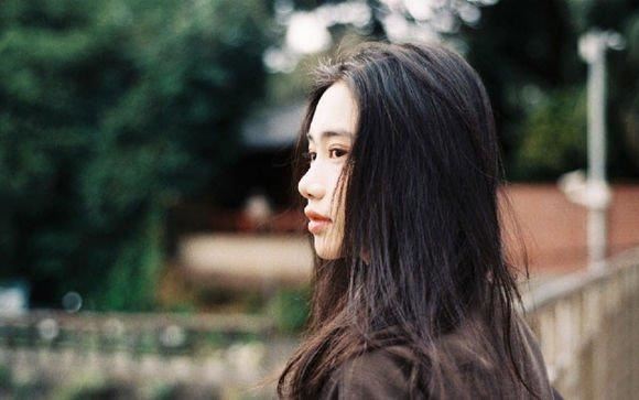 断定盗寇是阿鼠 《打一成语》