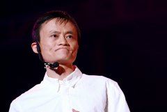 满眼都是咸腌货 《打一成语》