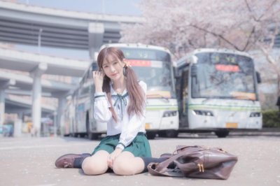 故称 《打一成语》